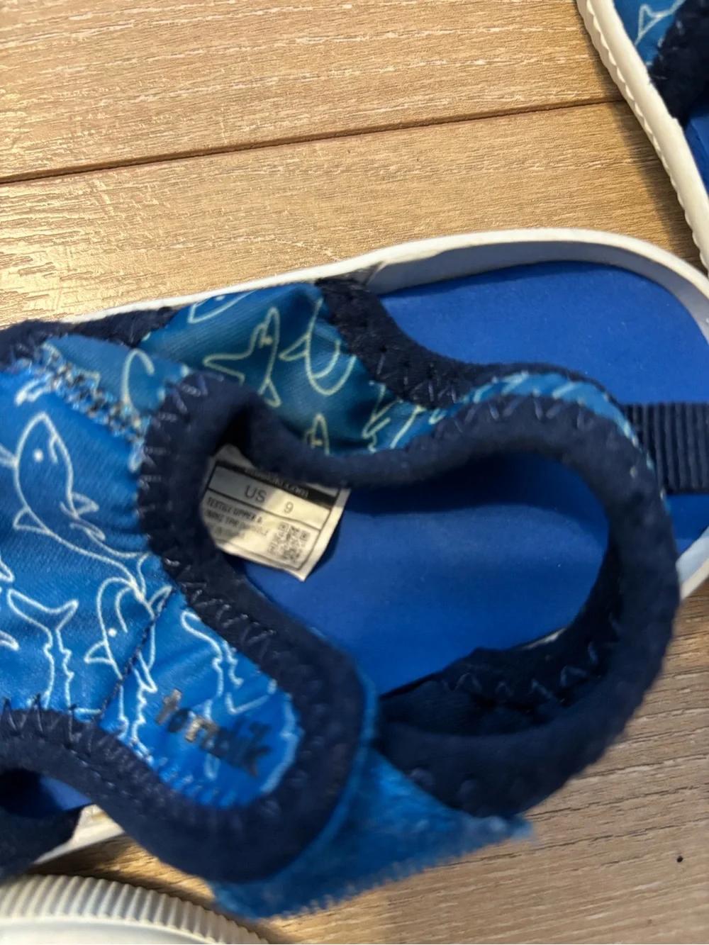Kids Blue Water Shoes Bundle Size 9/10